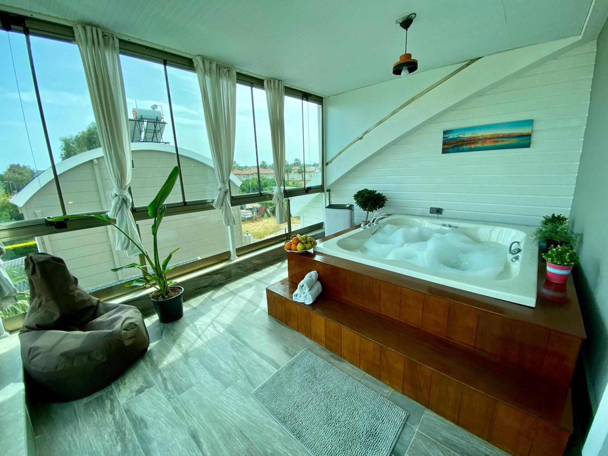 Villa Annabell1 With Swimming Pool And Jacuzzi, 3 Floors Μπέλεκ Εξωτερικό φωτογραφία