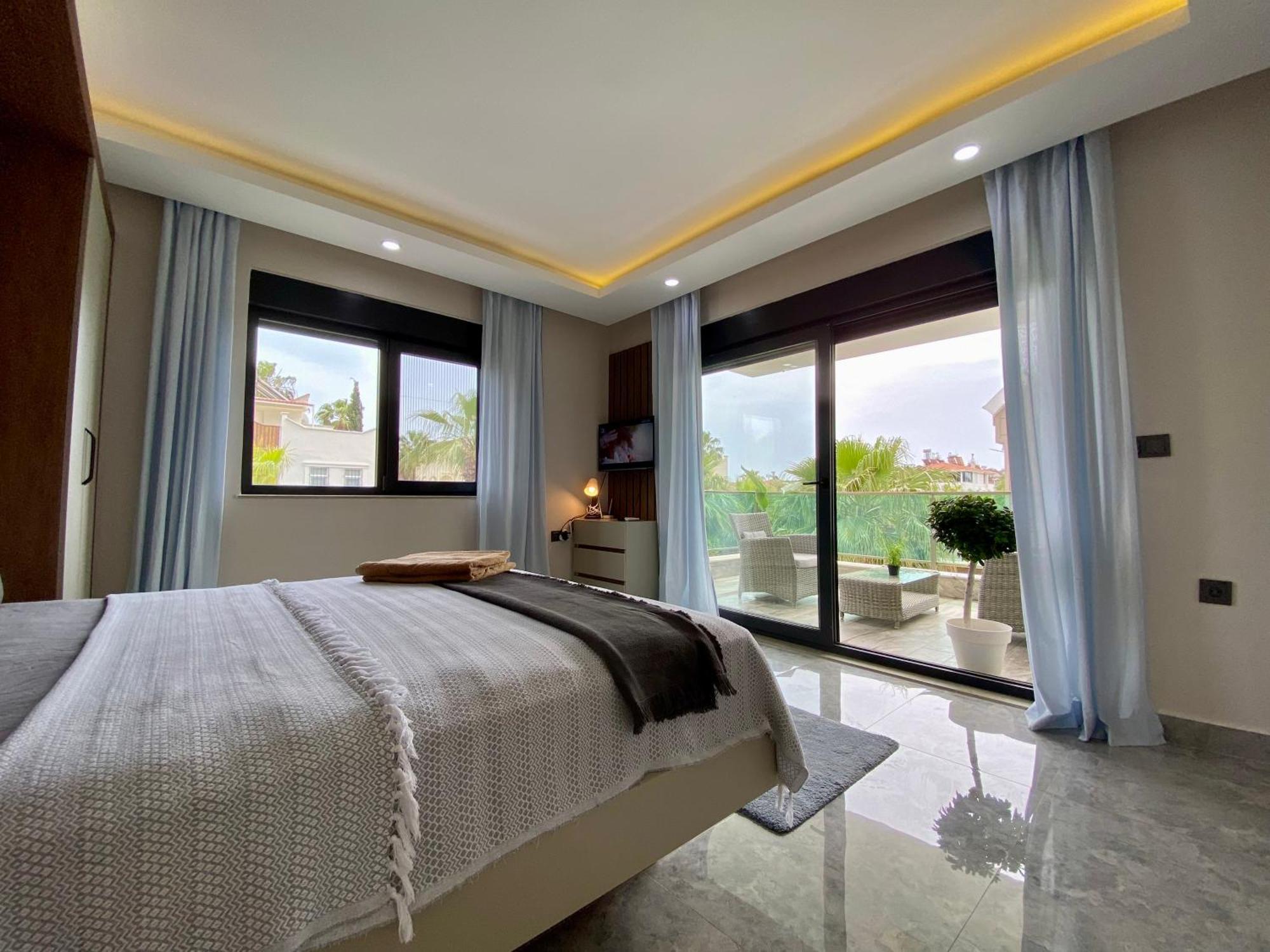 Villa Annabell1 With Swimming Pool And Jacuzzi, 3 Floors Μπέλεκ Εξωτερικό φωτογραφία