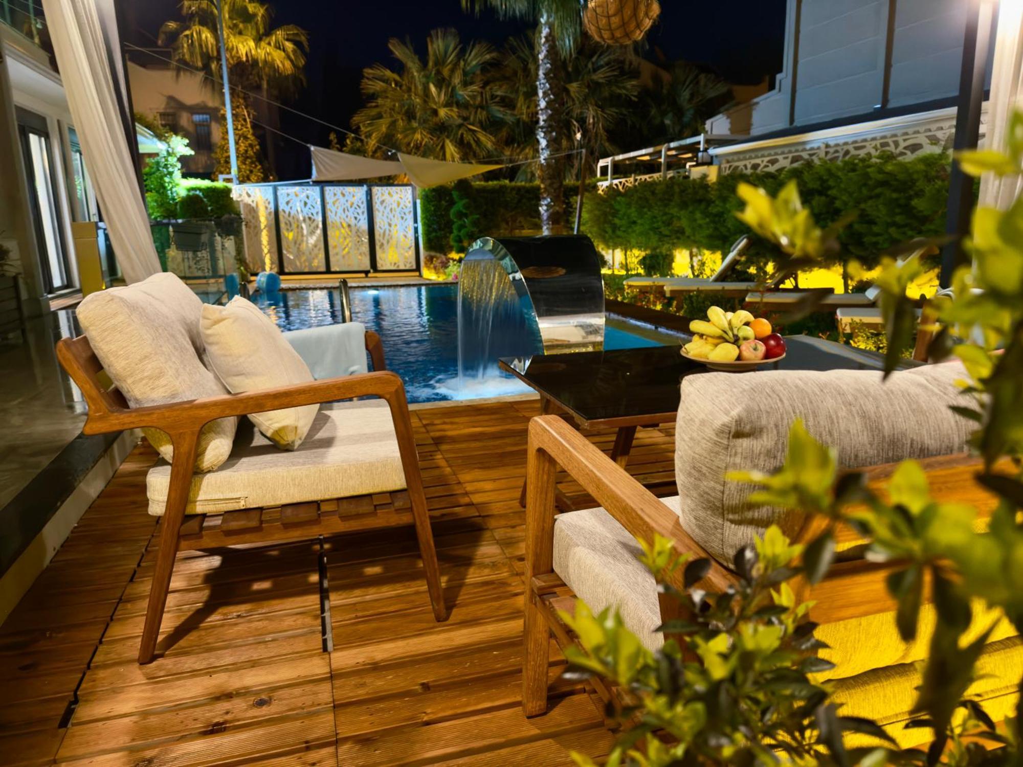 Villa Annabell1 With Swimming Pool And Jacuzzi, 3 Floors Μπέλεκ Εξωτερικό φωτογραφία