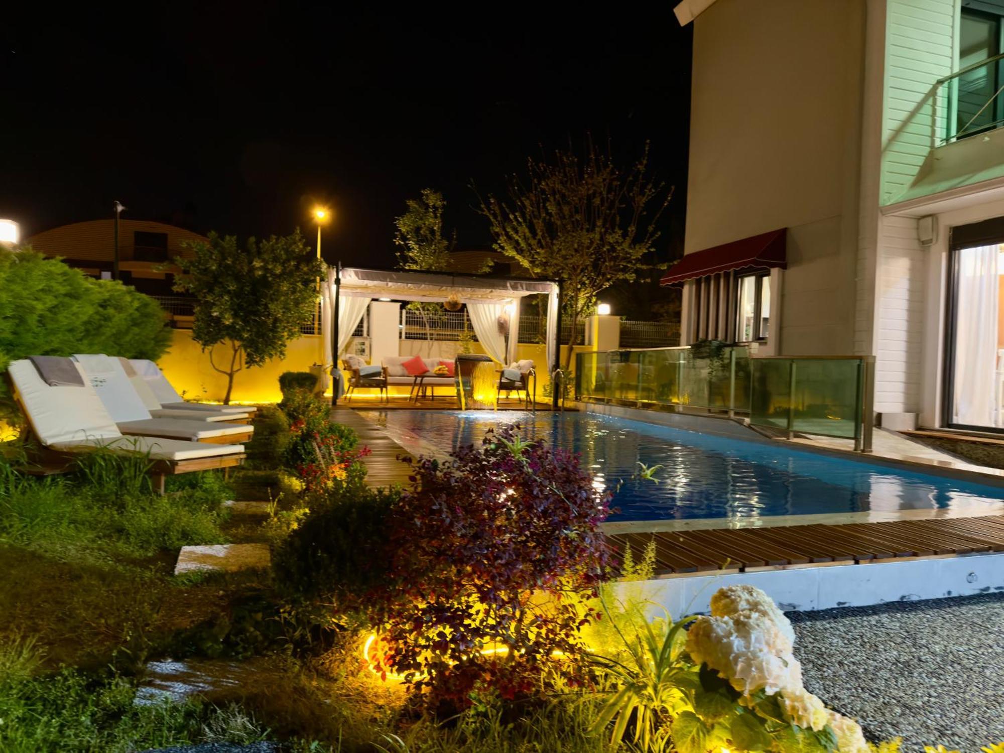 Villa Annabell1 With Swimming Pool And Jacuzzi, 3 Floors Μπέλεκ Εξωτερικό φωτογραφία